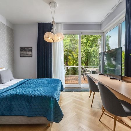Grand Tulipan Bed & Breakfast Гдиня Екстериор снимка