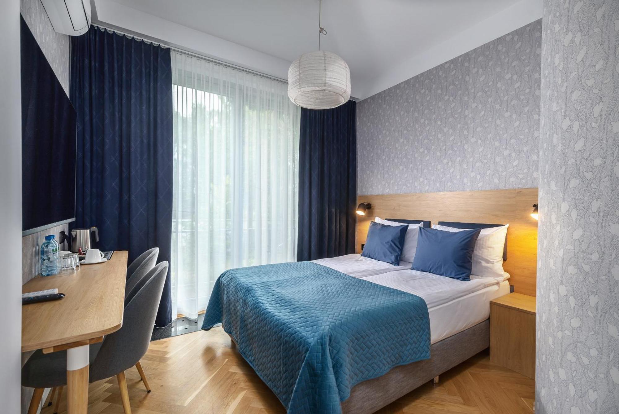 Grand Tulipan Bed & Breakfast Гдиня Екстериор снимка